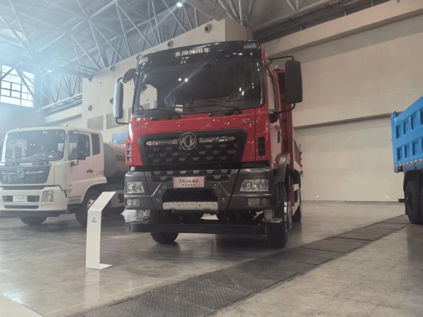  天龙KC纯电自卸车领衔 东风自卸车全阵容亮相 