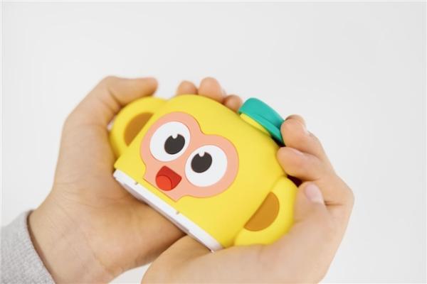 斑马玩教具发布新品“皮皮AI学伴” 打造儿童智能成长学习伙伴 