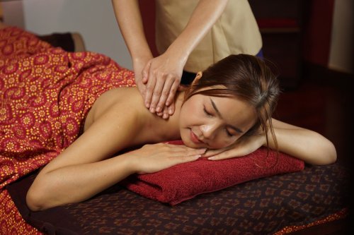 泰国四季度假酒店喜迎火马之年，开启新年焕新之旅 