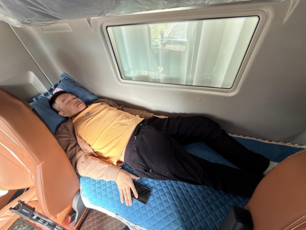 从“将就跑”到“安心闯”！欧曼银河 3 让江师傅跑广州货运 更有 “体面” 