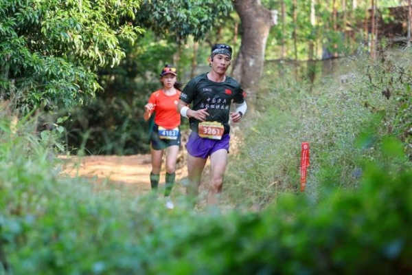 回归线上逐山野 岭南文脉伴征程 2025中国山马越野系列赛（广州从化站）暨“香港赛马会”广州从化山马越野赛成功年度收官 