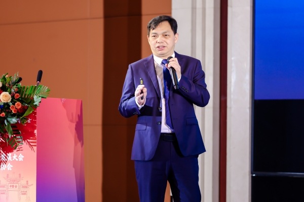 聚力襄阳打造中国越野生态标杆 2025第三届越野生态发展大会暨中国汽车工业协会越野车分会盛大开幕