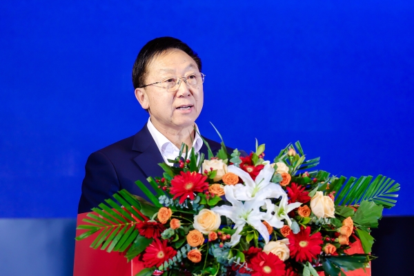 聚力襄阳打造中国越野生态标杆 2025第三届越野生态发展大会暨中国汽车工业协会越野车分会盛大开幕