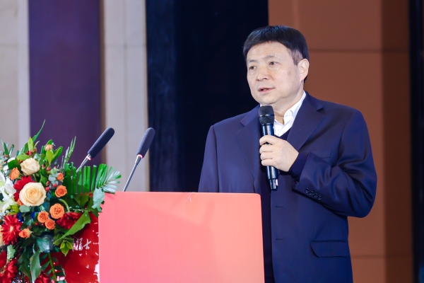 聚力襄阳打造中国越野生态标杆 2025第三届越野生态发展大会暨中国汽车工业协会越野车分会盛大开幕