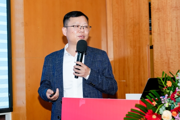 聚力襄阳打造中国越野生态标杆 2025第三届越野生态发展大会暨中国汽车工业协会越野车分会盛大开幕