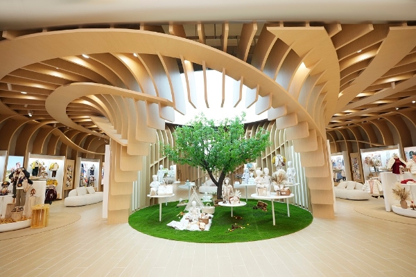 打卡好孩子·元生态馆，解锁科技育儿新体验 