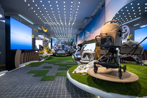 打卡好孩子·元生态馆，解锁科技育儿新体验 