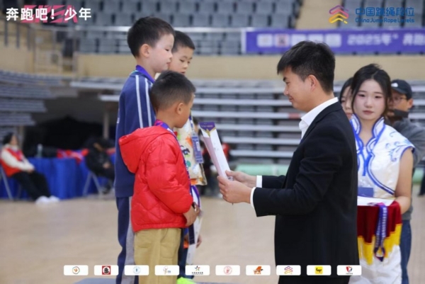 逐梦绳间终圆梦！2025“奔跑吧・少年”全国跳绳段位挑战赛（江西南昌站）圆满落幕 