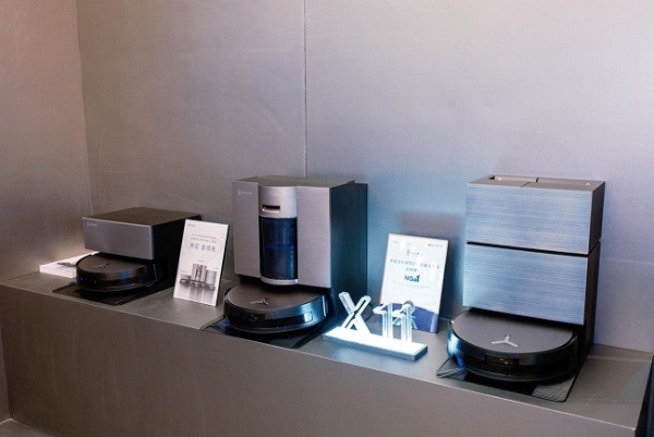 科沃斯地宝X全嵌高定款亮相2025广州设计周，以“全嵌”定义家居设计新风向 