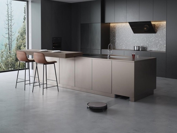 科沃斯地宝X全嵌高定款亮相2025广州设计周，以“全嵌”定义家居设计新风向 