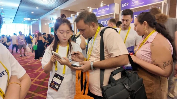 技术驱动，生态共赢：AdMergeX在Affiliate World Asia 2025引爆智能广告新潮流 