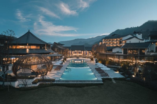 解锁都喜系酒店冬日疗愈指南：温泉私汤暖身、泰式SPA养心