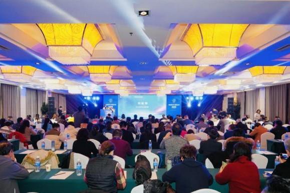 我国首部公开实施《健康陪诊服务规范》团体标准宣贯启动会在青岛成功举行 