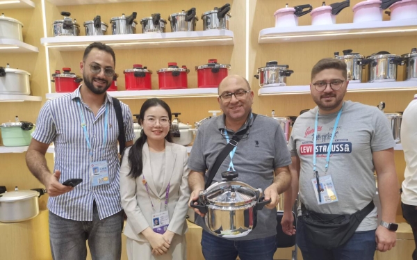 “传承与创新”双轮驱动，双喜电器斩获两项行业殊荣 