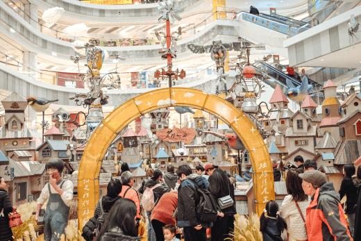 「绮野游梦」荒野之国华东首展落地虹桥南丰城， 点亮上海冬季陪伴新场景 