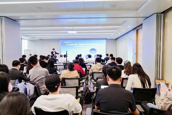 2025 全国人工智能应用场景创新挑战赛AI Agent全球专项赛线下半决赛新闻发布会在深圳召开 