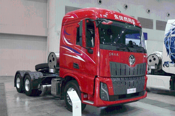 全新平台亮相！东风商用车2026年合作伙伴大会盛大启幕 剑指17.6万台 