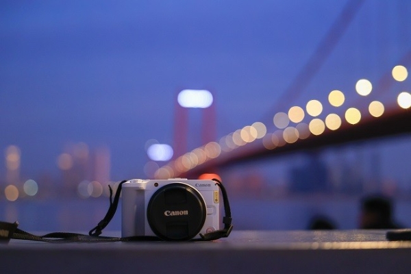 佳能EOS R50 V旅行摄影师的4K Vlog创作必备神器 