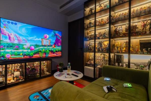 最强主机游戏搭子！海信RGB-Mini LED电视暗室画质超OLED，游戏更跟手 