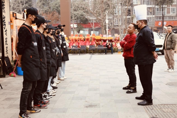 2025烧烤行业提质升级，围满品牌以全国化门店打造品质赛道 