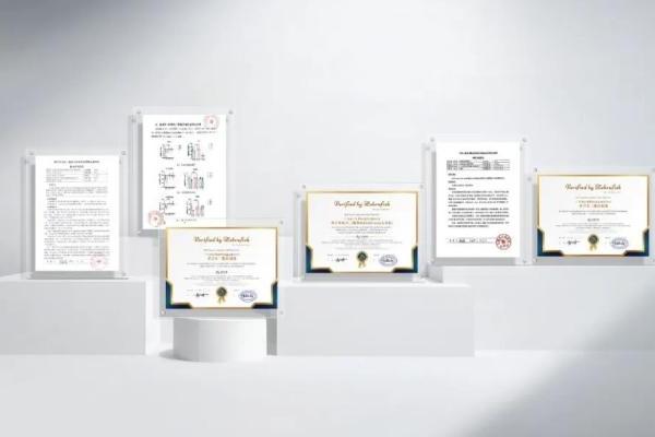 科学守护中老年人健康，爱纯萃甘油二酯食用油为家庭美好生活筑牢基石 