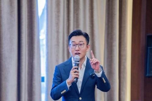 王澄栋：社会心理服务的“系统重构者”---解码2025“卓越贡献人物”的行业破局逻辑 