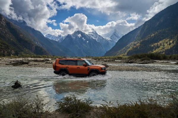 谁揽30万级越野桂冠？纵横G700与坦克500全维度拆解 