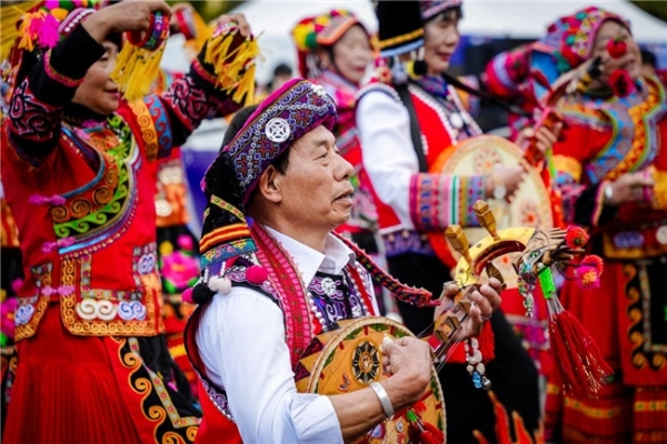 2025中国公路自行车职业联赛暨“环云南”公路自行车赛（玉溪站）圆满收官 