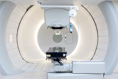 应中央广播电视总台邀请 河北一洲肿瘤医院亮相第十届中国品牌创新发展论坛 