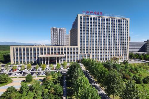 应中央广播电视总台邀请 河北一洲肿瘤医院亮相第十届中国品牌创新发展论坛 