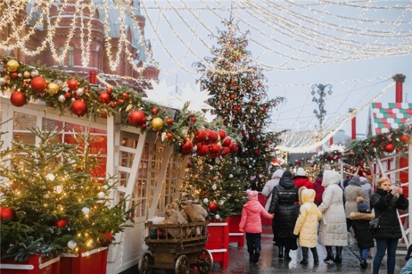 莫斯科开启“通往圣诞之旅” 诚邀游客漫游冬日仙境 