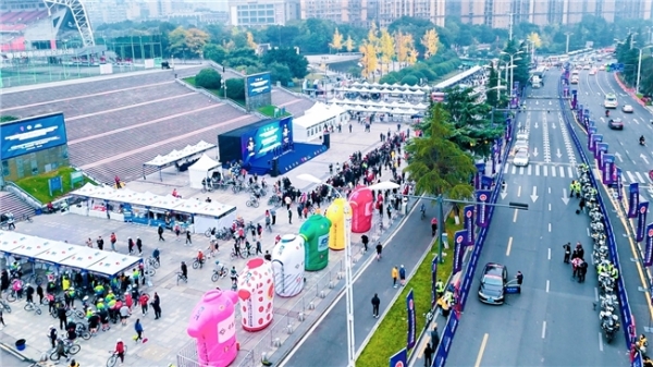 自贡骑迹，燃动盐都！2025中国公路自行车职业联赛（自贡站）暨环自贡自行车赛圆满举办！ 