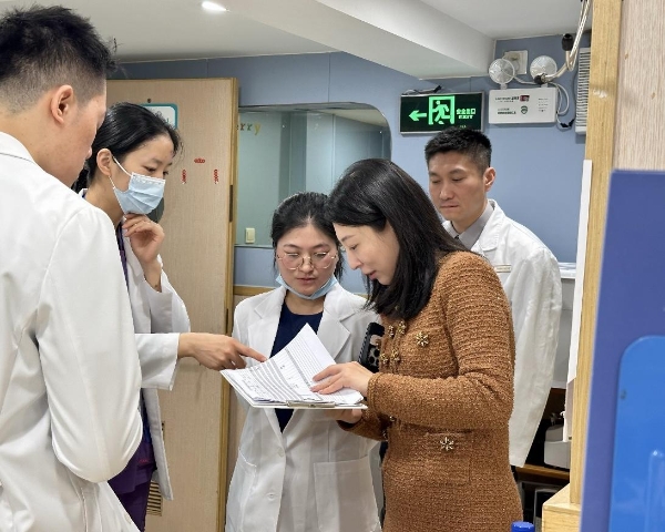 上海安安汪汪小公馆转诊中心通过AAHA认证 以全球高标准引领宠物医疗服务升级