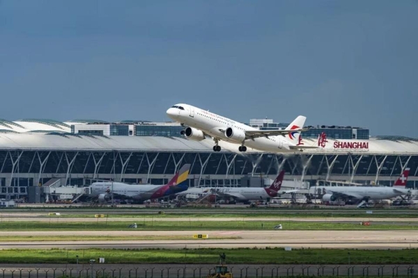 一只行李箱的环球之旅，东航创意视频诠释美好出行“新境界” 