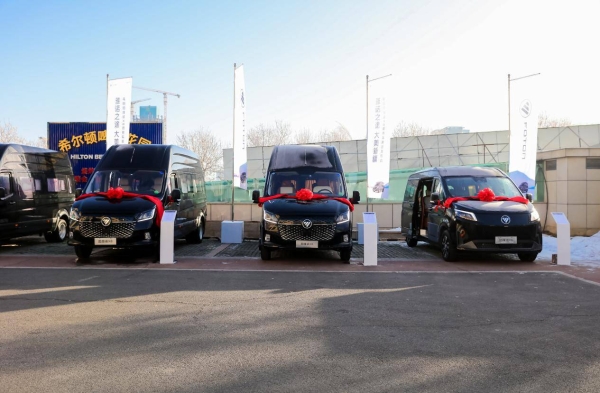 雅诺之途 大美新疆 福田图雅诺X8商务车新品发布会圆满举行 