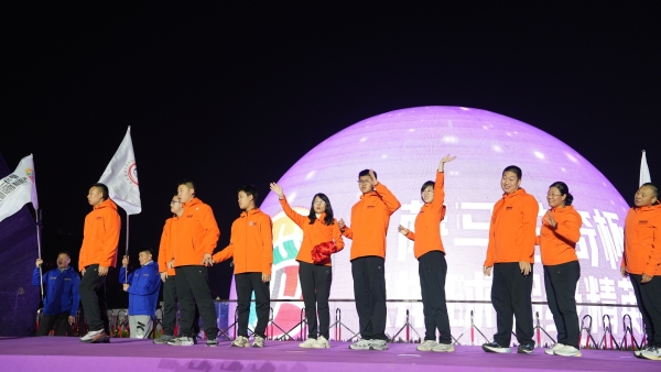 燃梦少年 圆梦宜宾 | 北京市首支孤独症气排球队亮相 