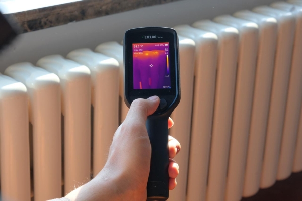 百元级热像仪卷王？Raythink燧石EX100系列万用热像仪深度测评 