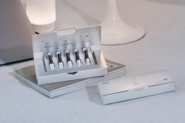 hfp紧致弹嫩精华液好用么？对熬夜垮脸真的有效吗？ 