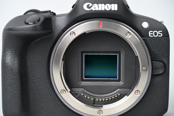 3000元入门微单新标杆 佳能 EOS R100测评 