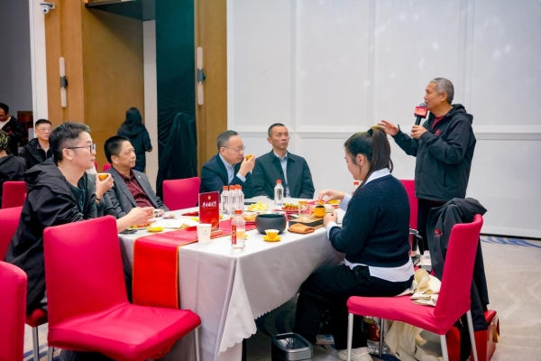 藏茶启新，战略升维：曦瓜大红袍以文化赋能与模式创新推动岩茶新纪元 