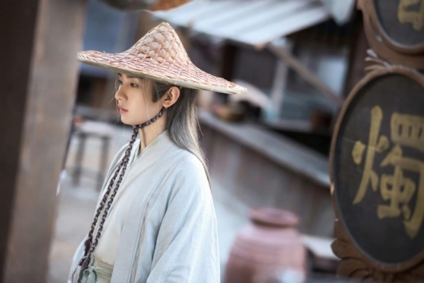 成毅《长安二十四计》：古装剧作的审美进阶与格局之辩 