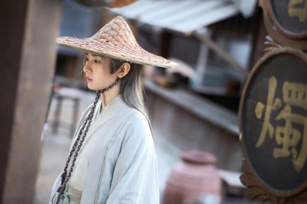 成毅《长安二十四计》：古装剧作的审美进阶与格局之辩 