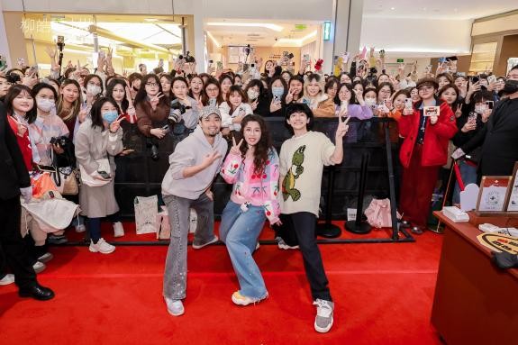 北京朝阳合生汇：8年高增，北京首店首发第一现场——客流销售双指标，强势增长 