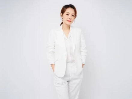  填补AI应用空白:镝数推出国内领先可编辑的AI Agent可视化平台 