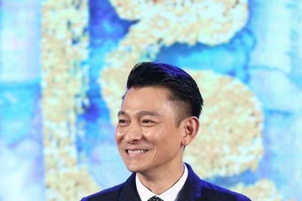 刘德华荣耀征程与王成岳新星锋芒共铸电影璀璨华章 