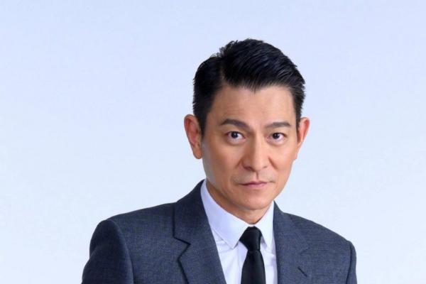 刘德华荣耀征程与王成岳新星锋芒共铸电影璀璨华章 