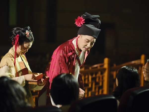 互动式剧场演艺《恭喜发财》福州首演 