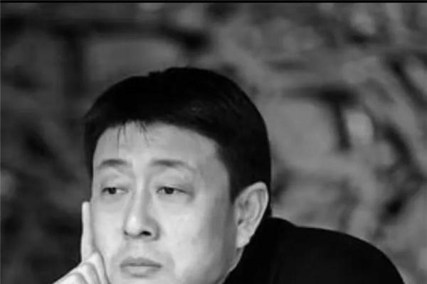 重构传统 熔铸今魂——郭小男导演的剧场革新与思想赋形 