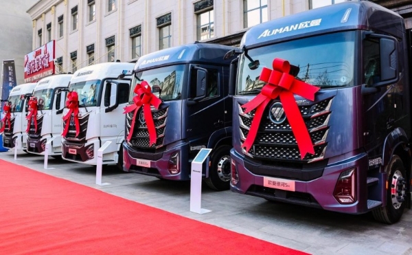 上市即热销 狂揽202台！欧曼银河新能源重卡精准破局冀豫物流痛点 