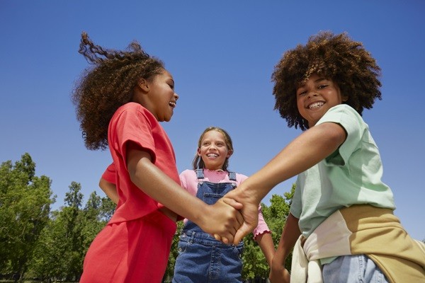 妮维雅发布全新社会倡议并公布全球研究成果 —— 与你共愈 社交孤立 